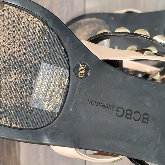 BCBGENERATION Glorina-X Square Studded strappy Sandals shoes flats sz 9.5 - Picture 10 of 10
